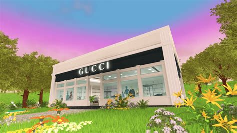 roblox gucci town items|Gucci garden experience.